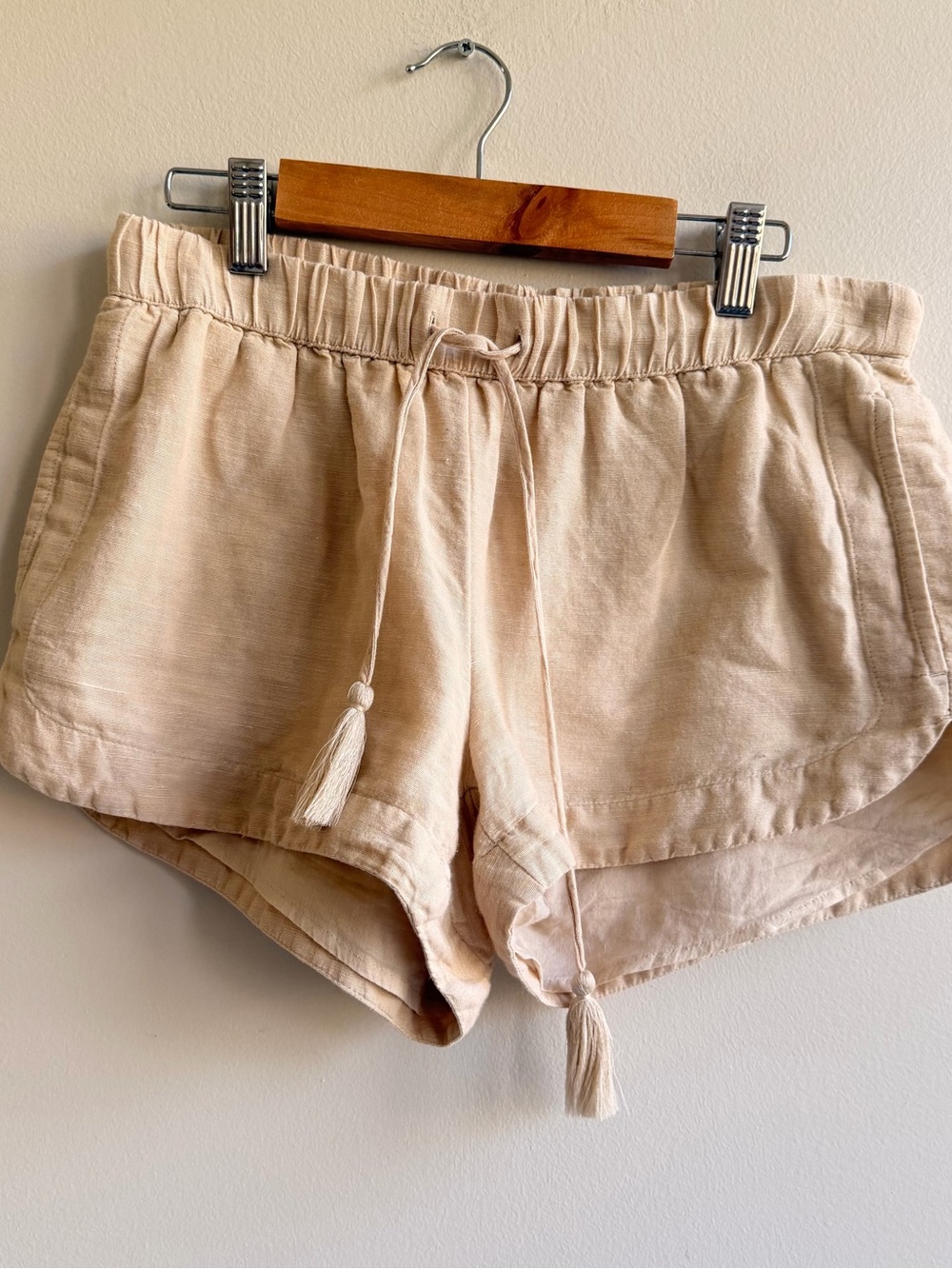 Vineyard Vines Cream Drawstring Linen-Blend Athletic Shorts